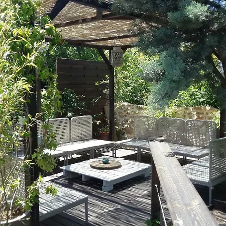 Bed & Breakfast Le De Lyly